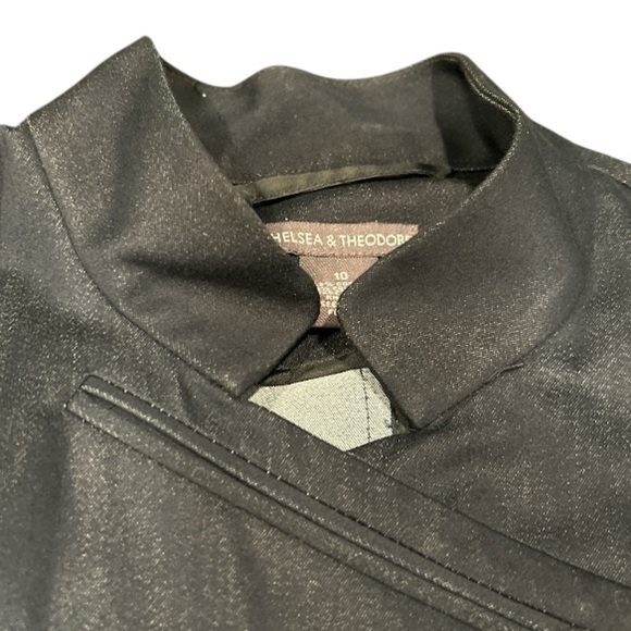 Chelsea & Theodore Navy 2 PC  Pantsuit EUC. Featuring asymmetrical button front - Picture 7 of 11